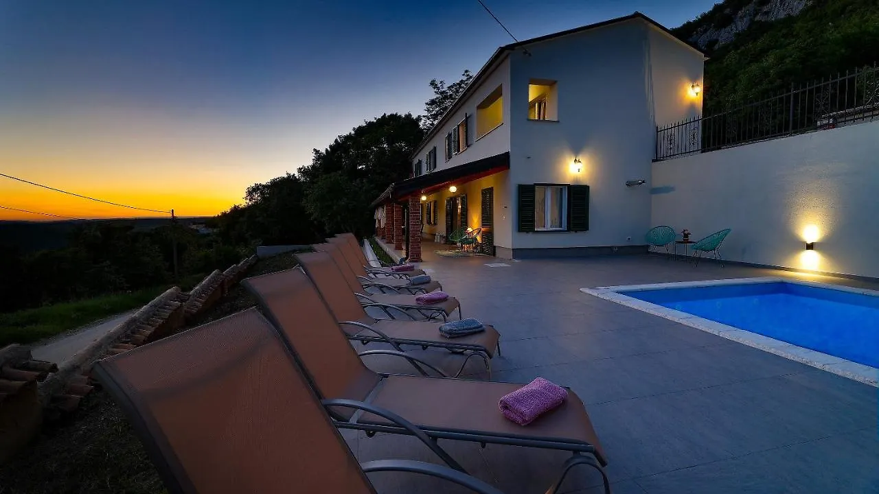 Villa Kristina - Swimming Pool, Dolenja Vas - Istra